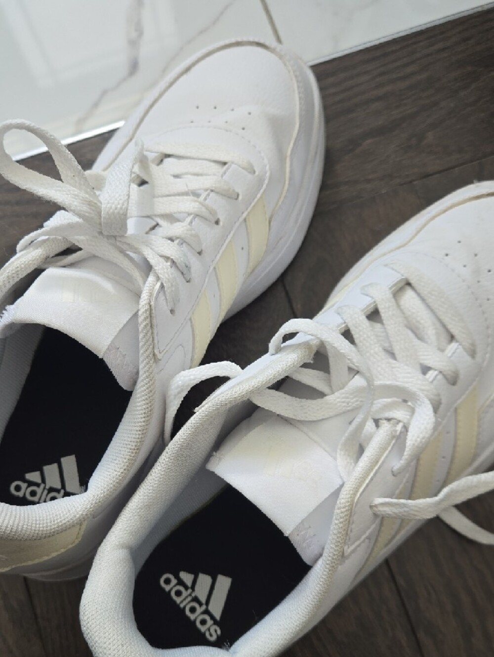 adidas Women’s White Sneakers with Cream Accents - Picture 5 of 6